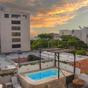 By Mij Hotel